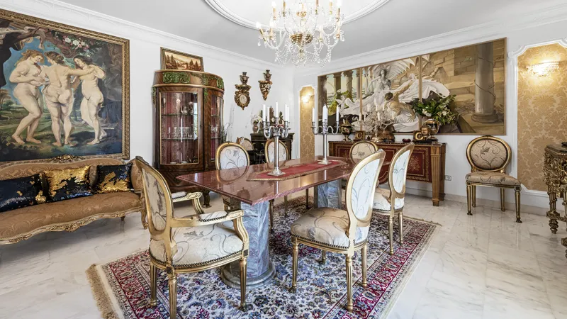 Exceptional villa in Badia Blava with large pool terrace and elegant furnishings — photo 8