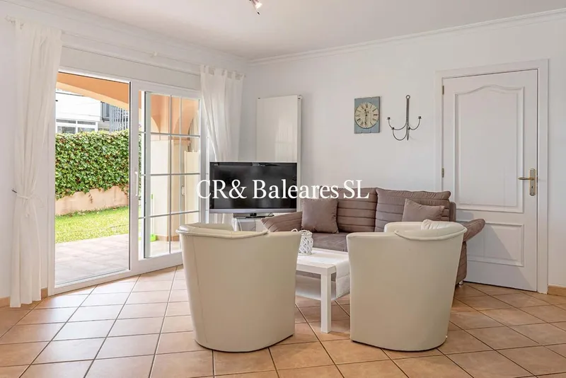 Apartment for sale in Paguera, Calvià, Mallorca, Baleares, Mallorca — photo 2