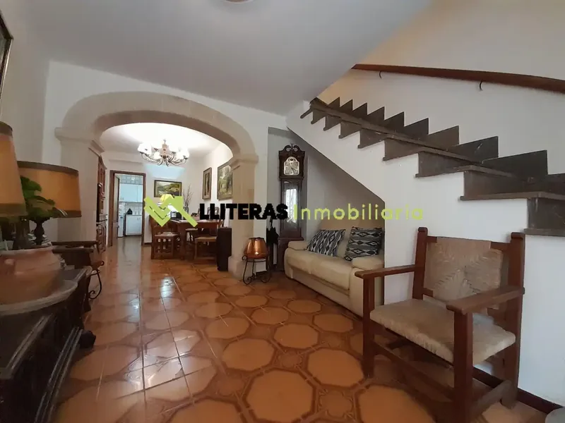 You have a unique opportunity to acquire one of the few townhouses available for sale in Pollensa. — photo 2