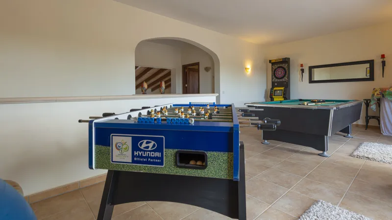 Idyllic finca in Santanyi with Mallorcan charm and panoramic views — photo 8
