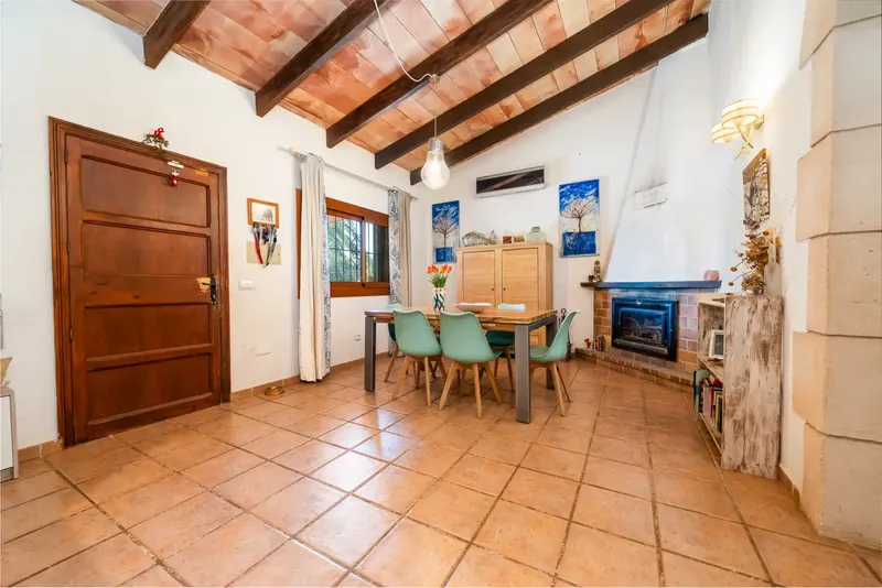 If you are looking for the peace of the Mallorcan countryside without the headaches of a renovation, this house in Algaida is your definitive crush. — photo 11