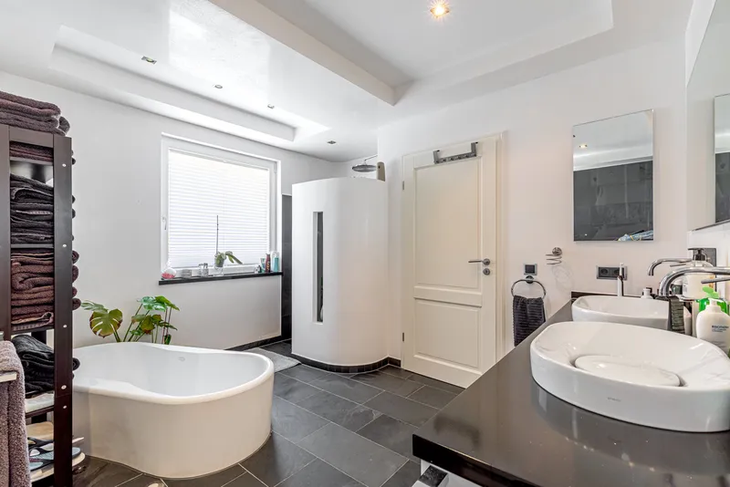 Villa in Santa Ponsa - Extremely high-quality renovated property with guest apartment — photo 10
