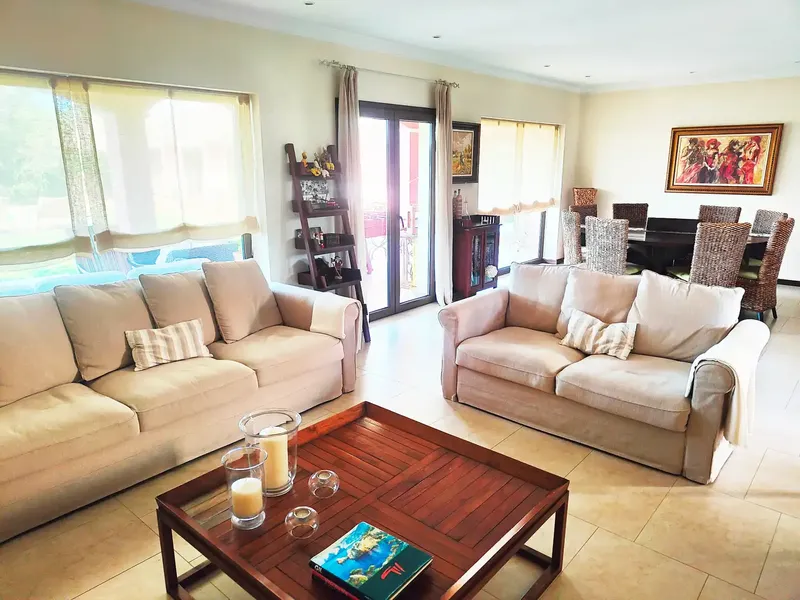 Detached house in the Sa Planera urbanization; in the best part of it; this house was built in 2004 on a plot of 2,010 m2 — photo 7