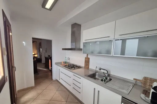 Llucmajor: Spacious and tasteful townhouse with a fantastic rooftop terrace and sunny patio — photo 7