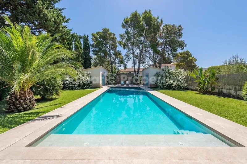 Exclusive villa for sale, 200m from the beach in Puerto Pollensa, North Mallorca — photo 2