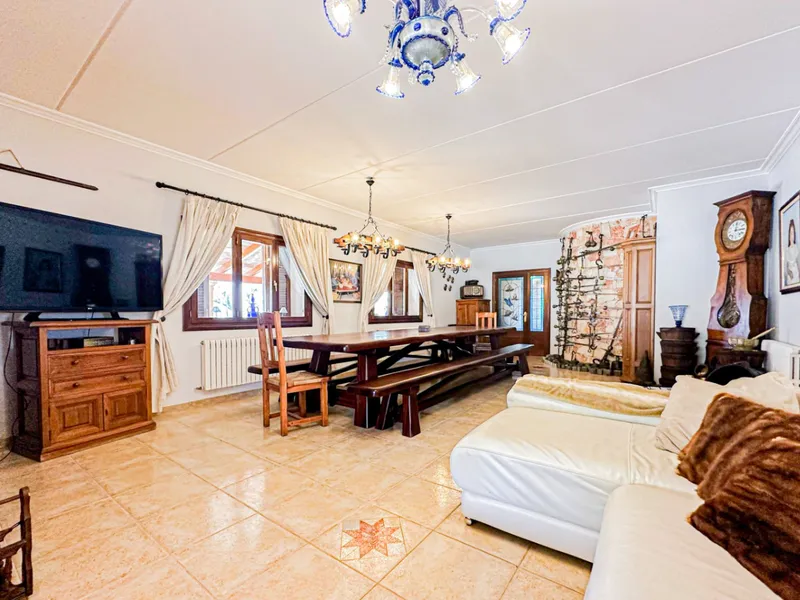 Spectacular finca with large plot, pool and exclusive ... — photo 10