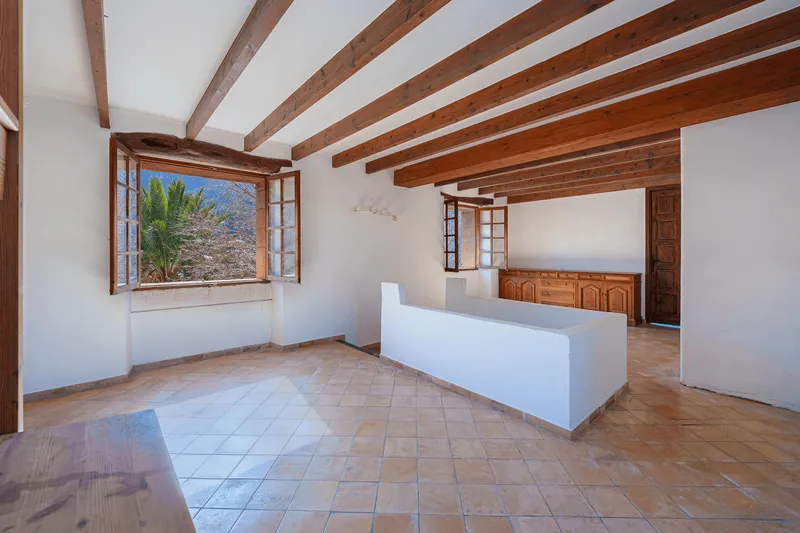 Mansion in Estellencs with olive oil production — photo 7
