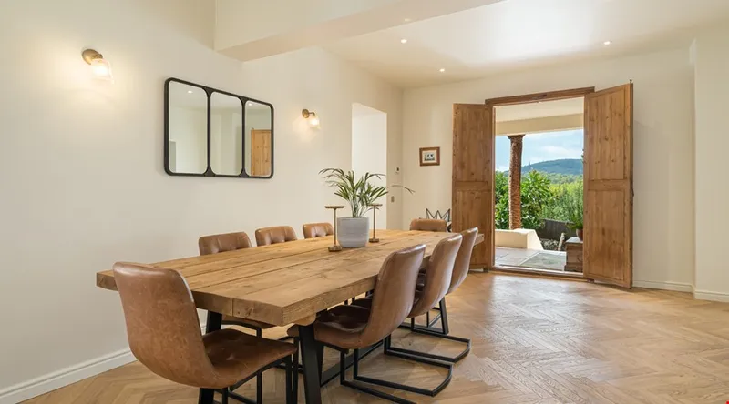 Historic eight-bedroom estate with guest apartment and mountain views in Palma — photo 10