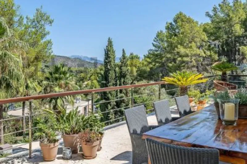 Villa in Son Vida directly on the golf course — photo 1