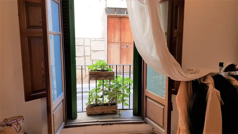 Spacious and bright village house with patio in Sóller — photo 7