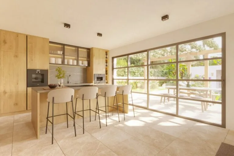 Luxury villa in a privileged location near the sea — photo 7