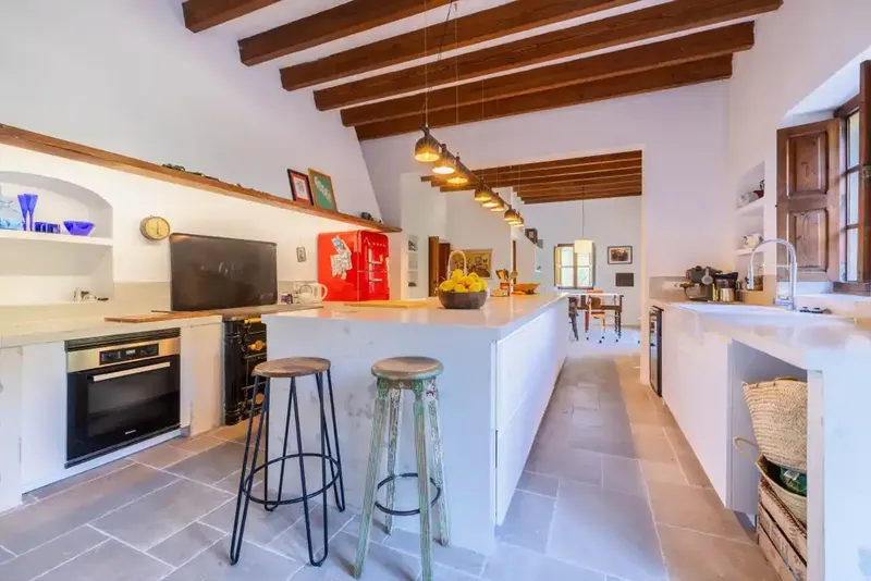 This rustic Mallorcan finca for sale in Andratx is an oasis of tranquility and privacy, and enjoys a privileged location — photo 11