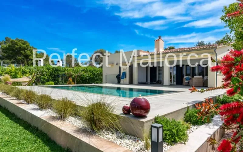 Elegant detached house with pool and garden in Cala Murada – PM07374 — photo 1