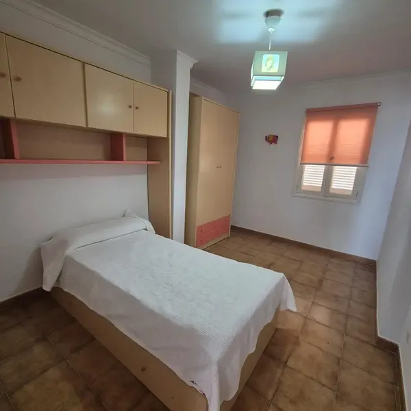 Building for sale with sea views on the first line — photo 10