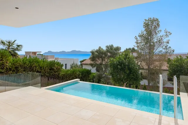 Spectacular new villa with unobstructed sea views for sale in Alcudia, Mallorca — photo 4