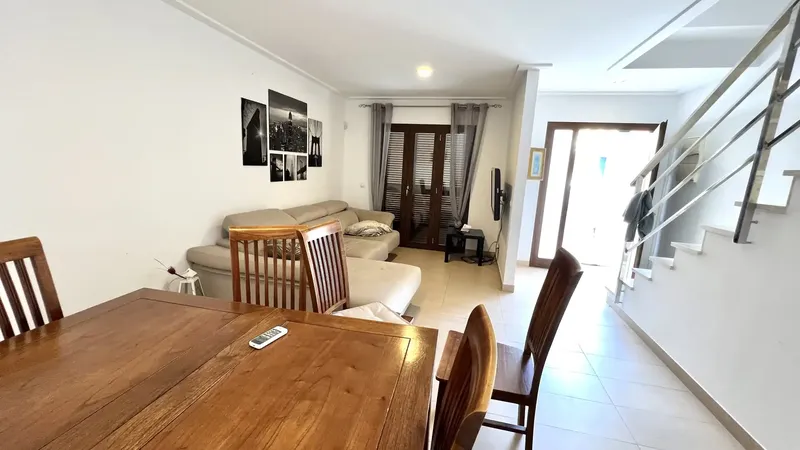 Discover your new home in the charming Port of Alcudia! This semi-detached chalet is a gem just 300 meters from the beach, ideal for enjoying — photo 9
