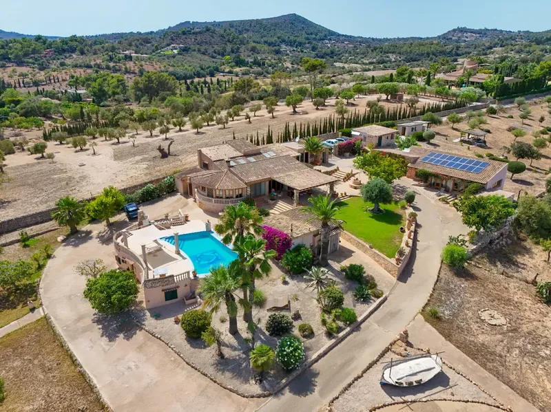 Beautiful finca with panoramic views near S'Horta on Mallorca — photo 1