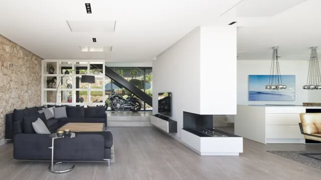 Stylish coastal villa with sea views for sale in Bonaire, North Mallorca — photo 5