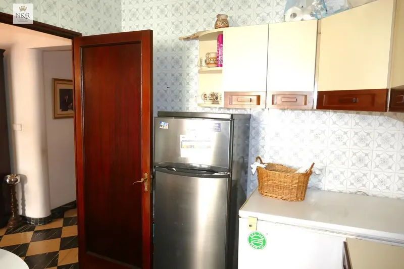 IKV00508-2. Building for sale with garage on ground floor and apartment on 1st floor. They form a single registered unit although they are separate — photo 12