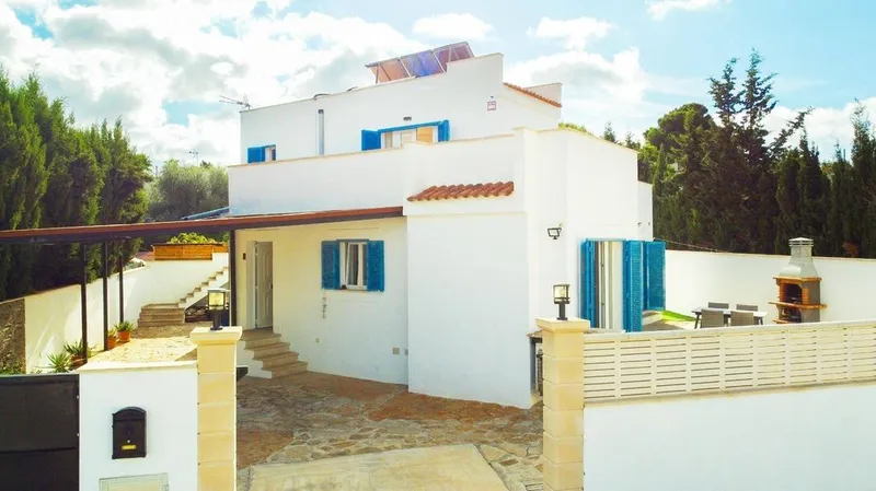 Detached House in Llucmajor, Province of Balearic Islands — photo 1