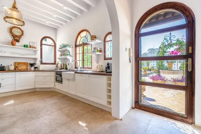 Villa for rent in Cala Mayor, Palma de Mallorca, Mallorca — photo 11