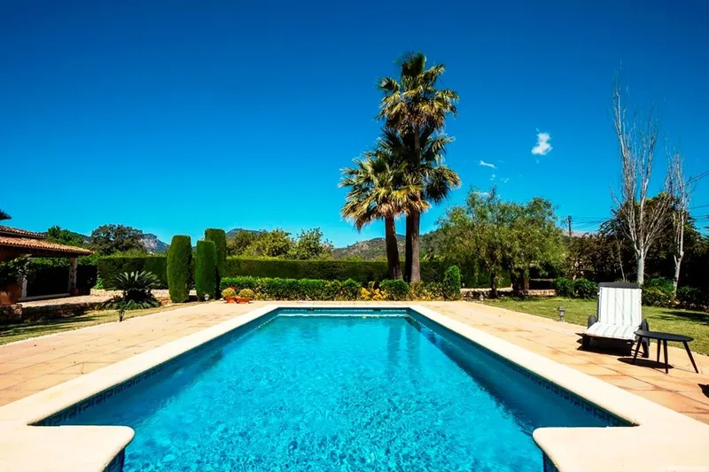 Authentic Mallorcan finca with pool and Tramuntana views in Lloseta — photo 1