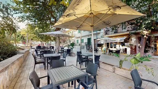 Pub - Puigpunyent, Built Surface 114m², 3 Bathrooms — photo 4