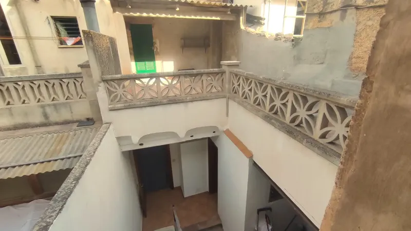 Rustic house with character for sale in Montuïri, located on Calle Palma, number 55, with a total built area of about 155 m2. — photo 12