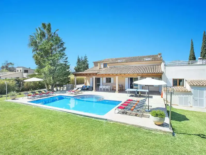 Country house in Pollenca, Mallorca — photo 1
