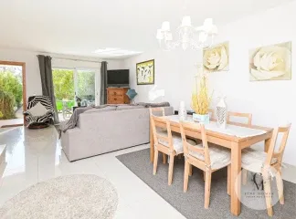 Ground Floor Duplex with Community Pool and Private Parking a Few Meters from the Sea in Puerto Pollença — photo 6