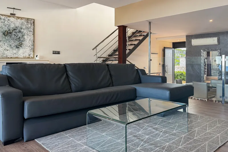 Exclusive townhouse in Es Pelats – terrace, jacuzzi, pool and breathtaking sea views — photo 5
