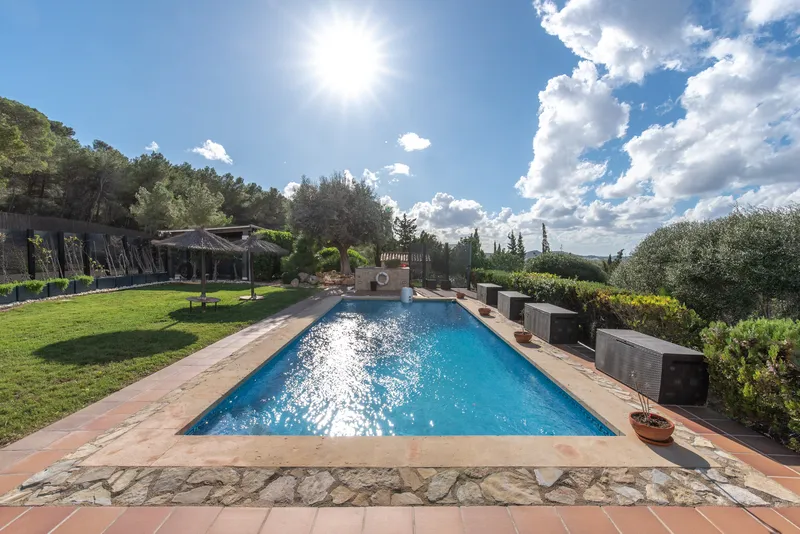 Sold!! Finca with a large lot and pool in Calvia — photo 2