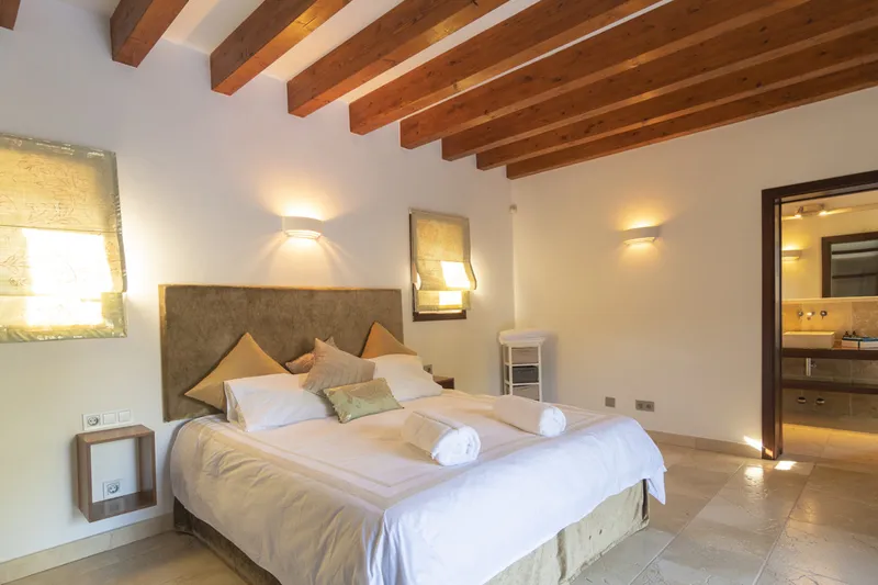 Villa in finca style with holiday rental licence - Marcel Remus Real Estate — photo 11