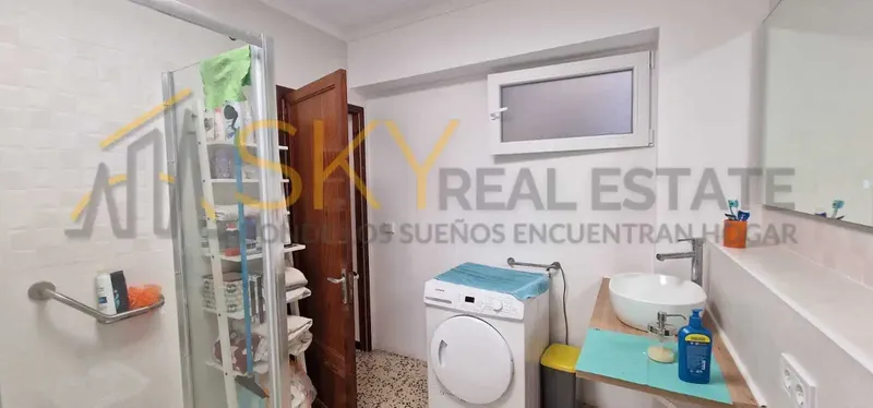 160 m² flat with sea views — Sky Real Estate — photo 9