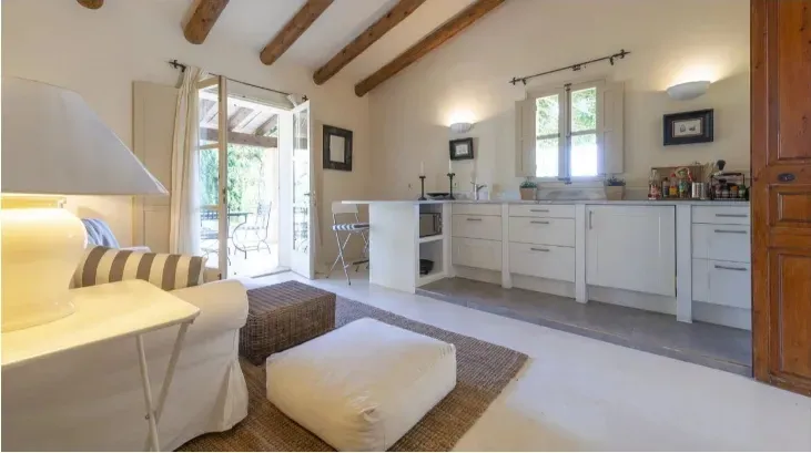 Wonderful Mallorcan finca style property with distant sea views close to the coast of Porto Colom, on the southeast of Mallorca — photo 10