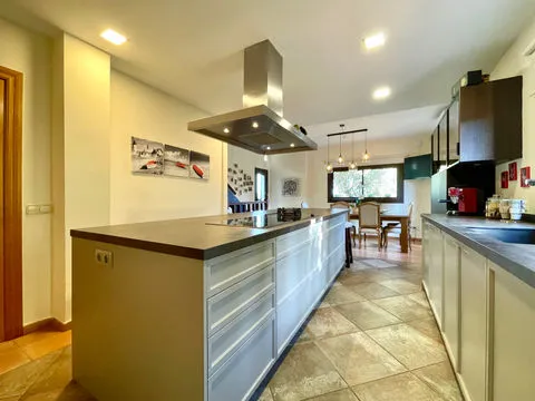 Independent house or chalet for sale in Diseminado Distr-1 Secci-2 — photo 9