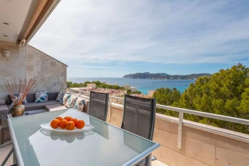 Flat with sea views in Costa de la Calma — photo 1