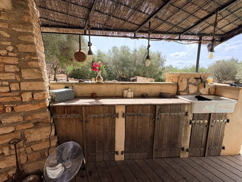 Reformed finca in Cala Santanyi, a short distance from the beach — photo 12