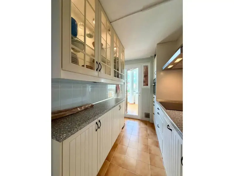 Presentamos este maravilloso piso en alquiler, en la zona de can pastilla en una finca muy tranquila donde podrás relajarte y disfrutar del  — photo 7
