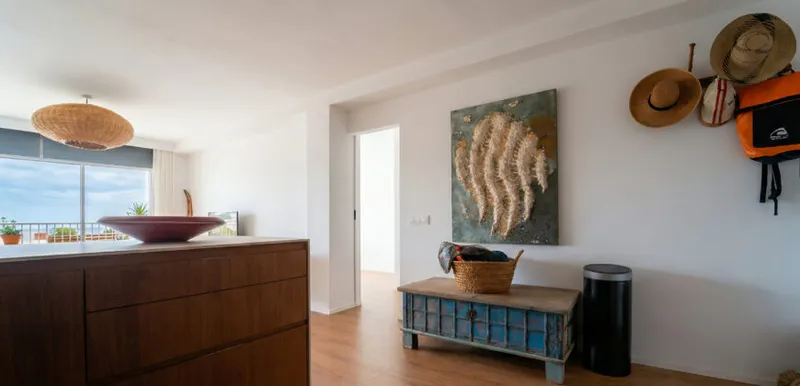 Reformed apartment with terrace and sea views in Portopetro — photo 6