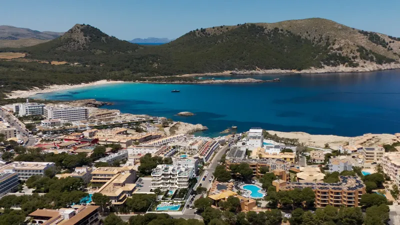 Cala Lliteres Residences by TM is located in Cala Ratjada (Capdepera), just 250 meters from Cala Lliteres, in a unique natural setting — photo 12