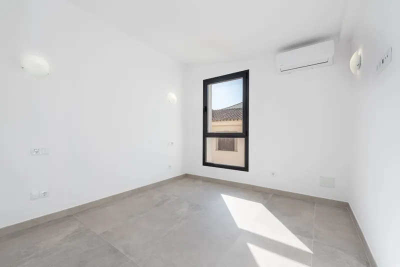 Son Serra de Marina modern style house for sale with roof terrace and easily maintained gardens — photo 12