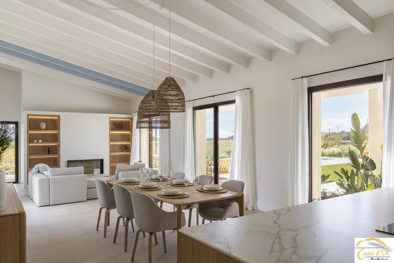 Contemporary Luxury Finca with Saltwater Pool and Panoramic Views near Es Trenc — photo 9