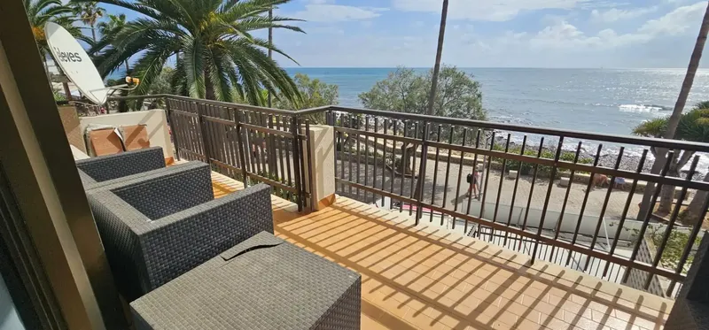 From October to June (June included), temporary contract. €850. One pet allowed. — photo 1