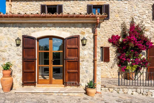 Finca near Sineu with 50 m2 pool, guest apartment and wonderful views! — photo 7