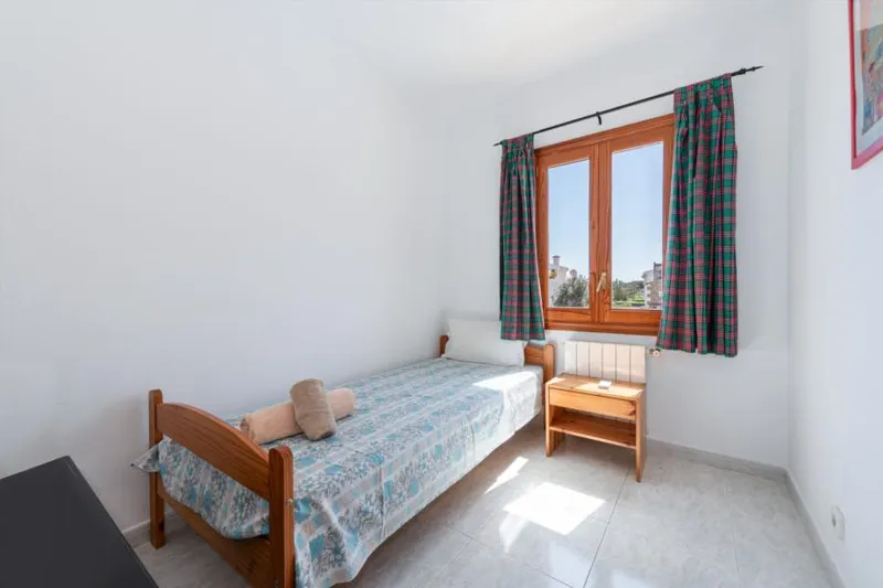 Reserved: Detached villa with private pool and rental license, walking distance to PP centre — photo 4