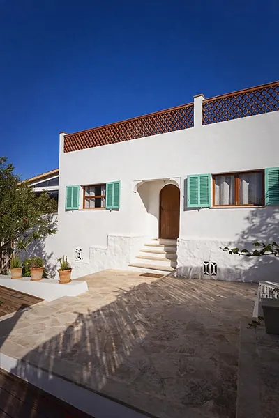 Chalet in Cala Llombards - with pool, garden and ETV license for 5 people — photo 4