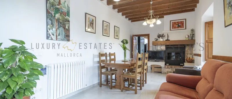 Mallorcan finca in the center of Santa María with ETV and the potential for further building — photo 8