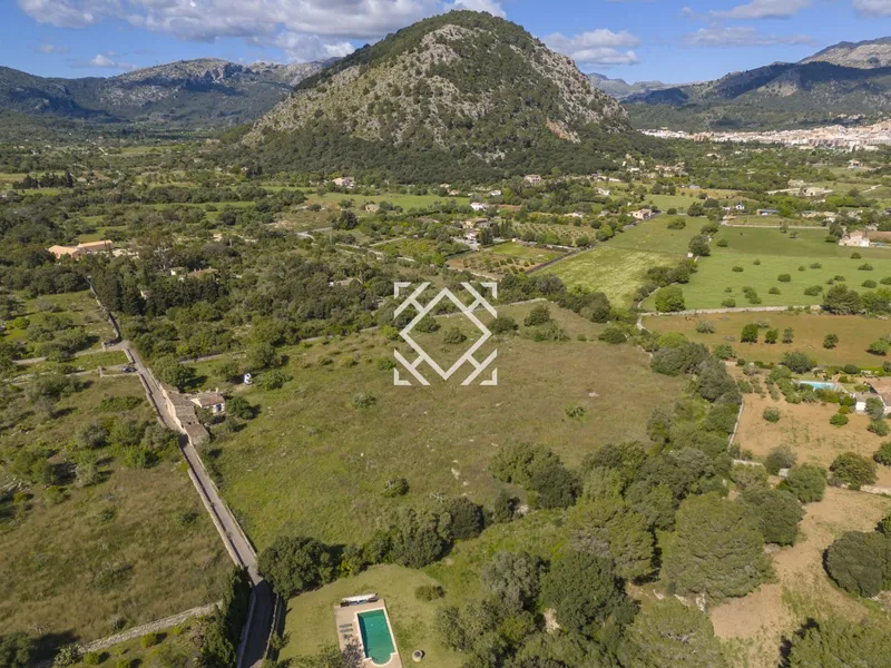 Finca with project and licence for sale in Pollensa, Mallorca — photo 3