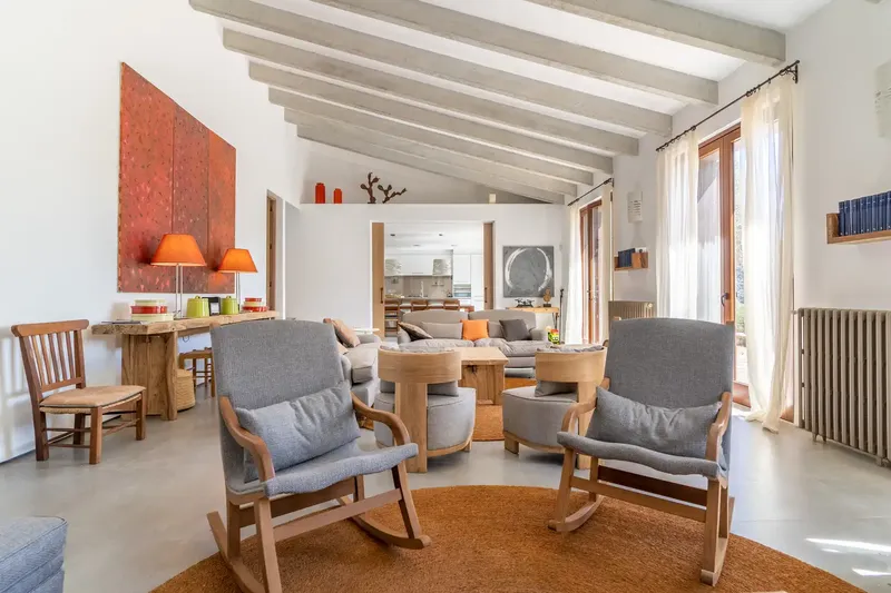 This exceptional finca with a plot of approx. 42,000 m² is located in a spectacular natural paradise between Orient and Alaró, in — photo 12